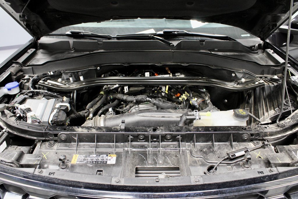 Certified 2025 Ford Explorer ST-Line w/ ST-Line Street Pack image 14