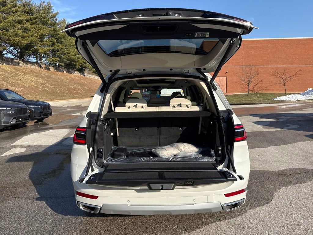 New 2026 BMW X7 xDrive40i image 27