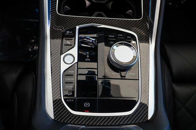 New 2025 BMW X6 M60i w/ Executive Package AWD/4WD image 16