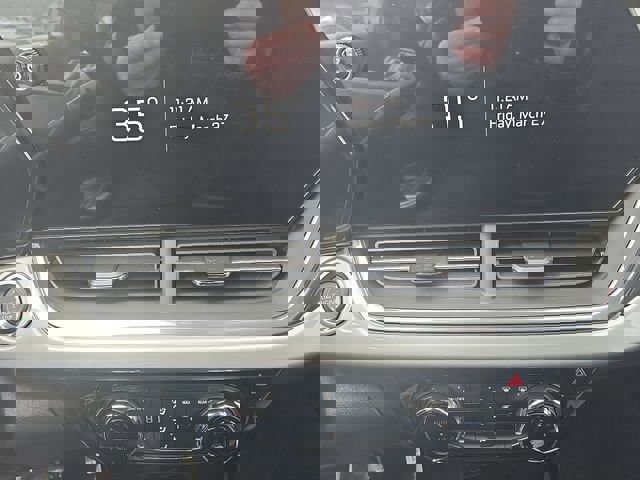 New 2026 Chevrolet Trax LT w/ LT Convenience Package FWD image 14