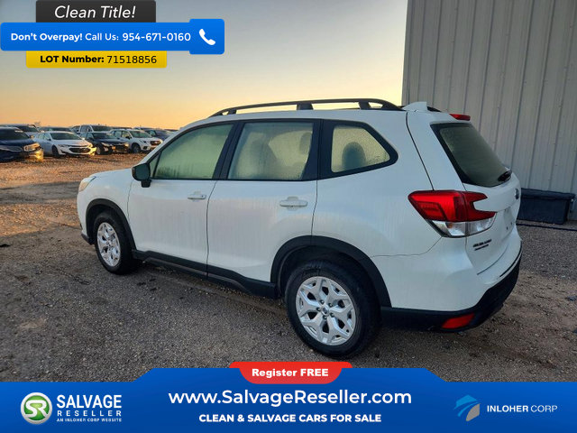 Used 2023 Subaru Forester AWD/4WD image 3