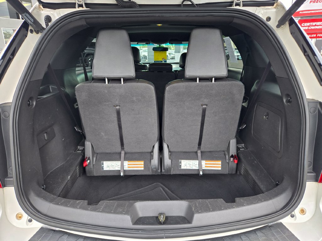 Used 2013 Ford Explorer XLT AWD/4WD image 19
