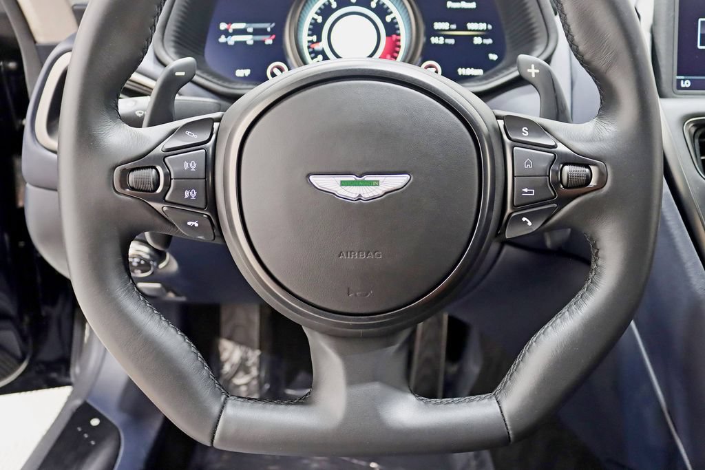 Used 2019 Aston Martin DB11 AMR RWD image 15