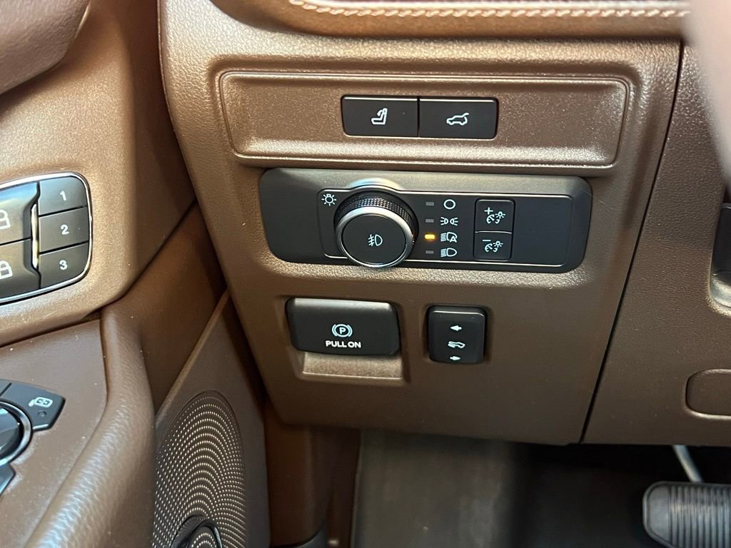 Used 2022 Ford Expedition King Ranch image 32