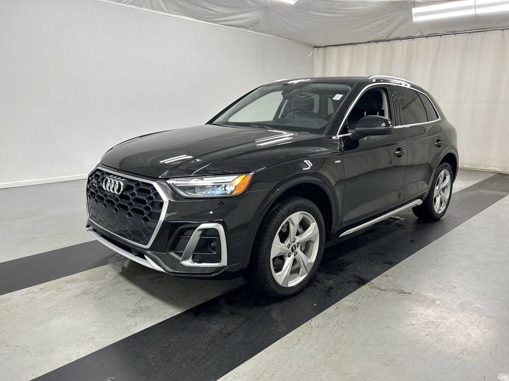 Used 2025 Audi Q5 2.0T Premium Plus w/ Premium Plus Package AWD/4WD image 5