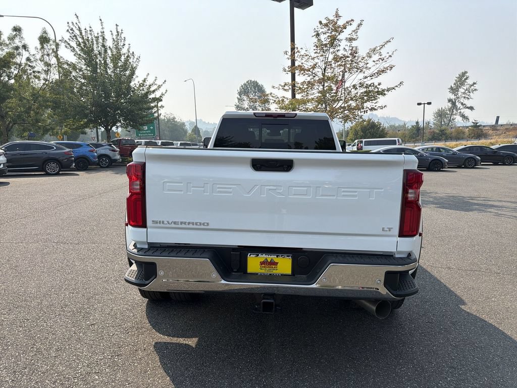 New 2026 Chevrolet Silverado 3500 LT w/ All Star Edition AWD/4WD image 8