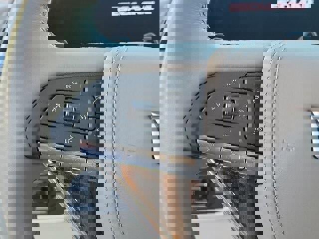 Certified 2024 Cadillac Escalade Premium Luxury Platinum image 15