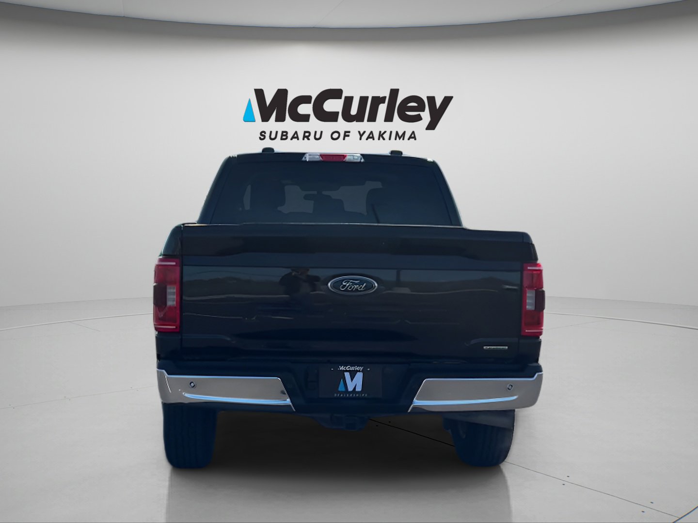 Used 2023 Ford F150 XLT w/ Trailer Tow Package image 5