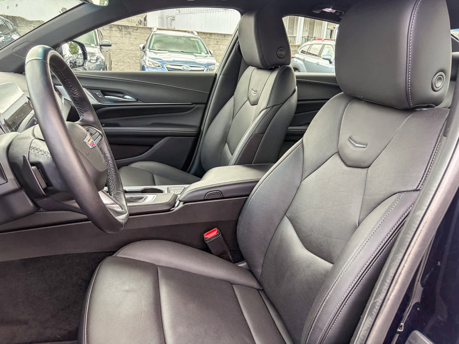 Used 2021 Cadillac CT4 Premium Luxury RWD image 16