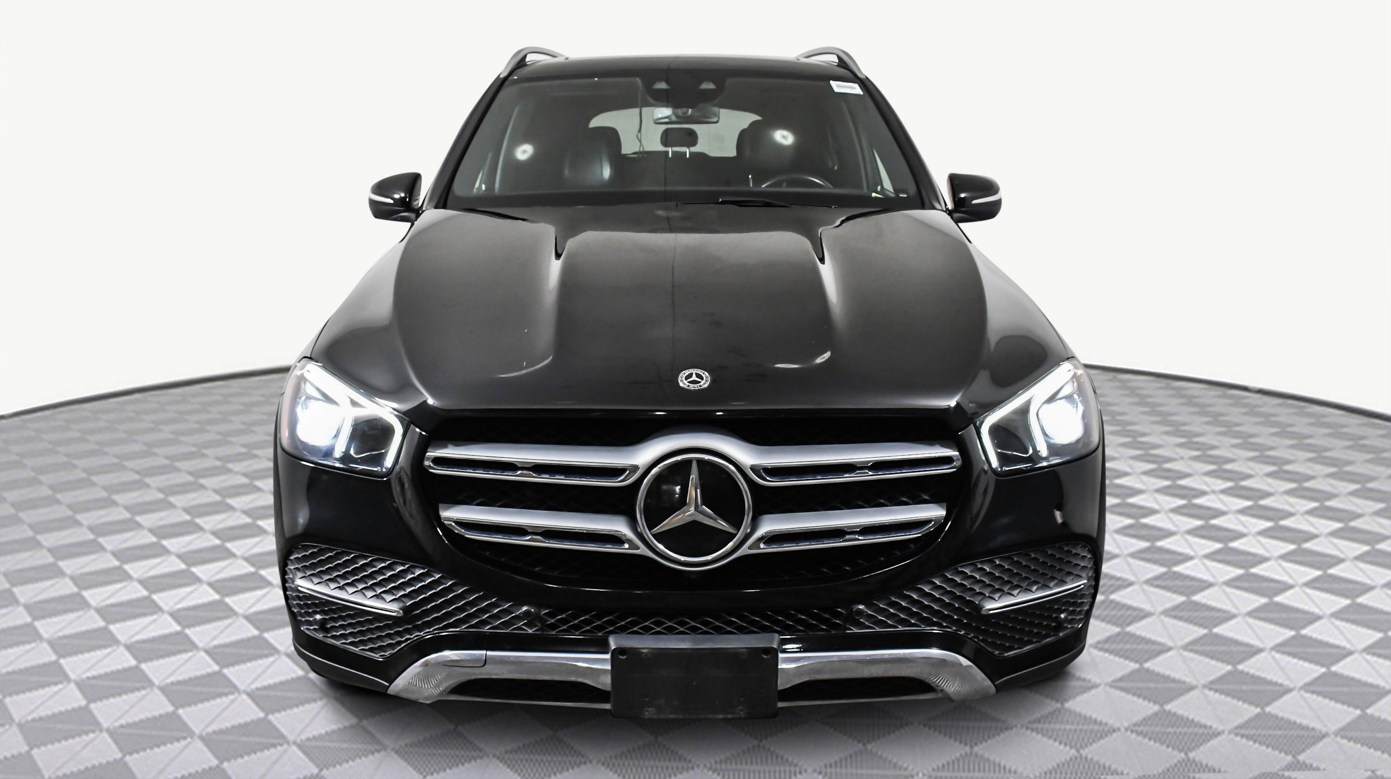 Used 2020 Mercedes-Benz GLE 450 4MATIC image 2