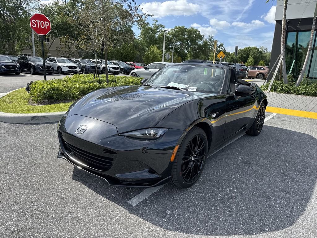 New 2026 MAZDA MX-5 Miata Club w/ Interior Package image 9