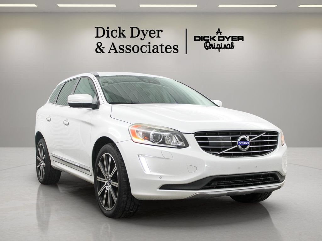 Used 2017 Volvo XC60 T6 Inscription w/ Advanced Package AWD/4WD image 3