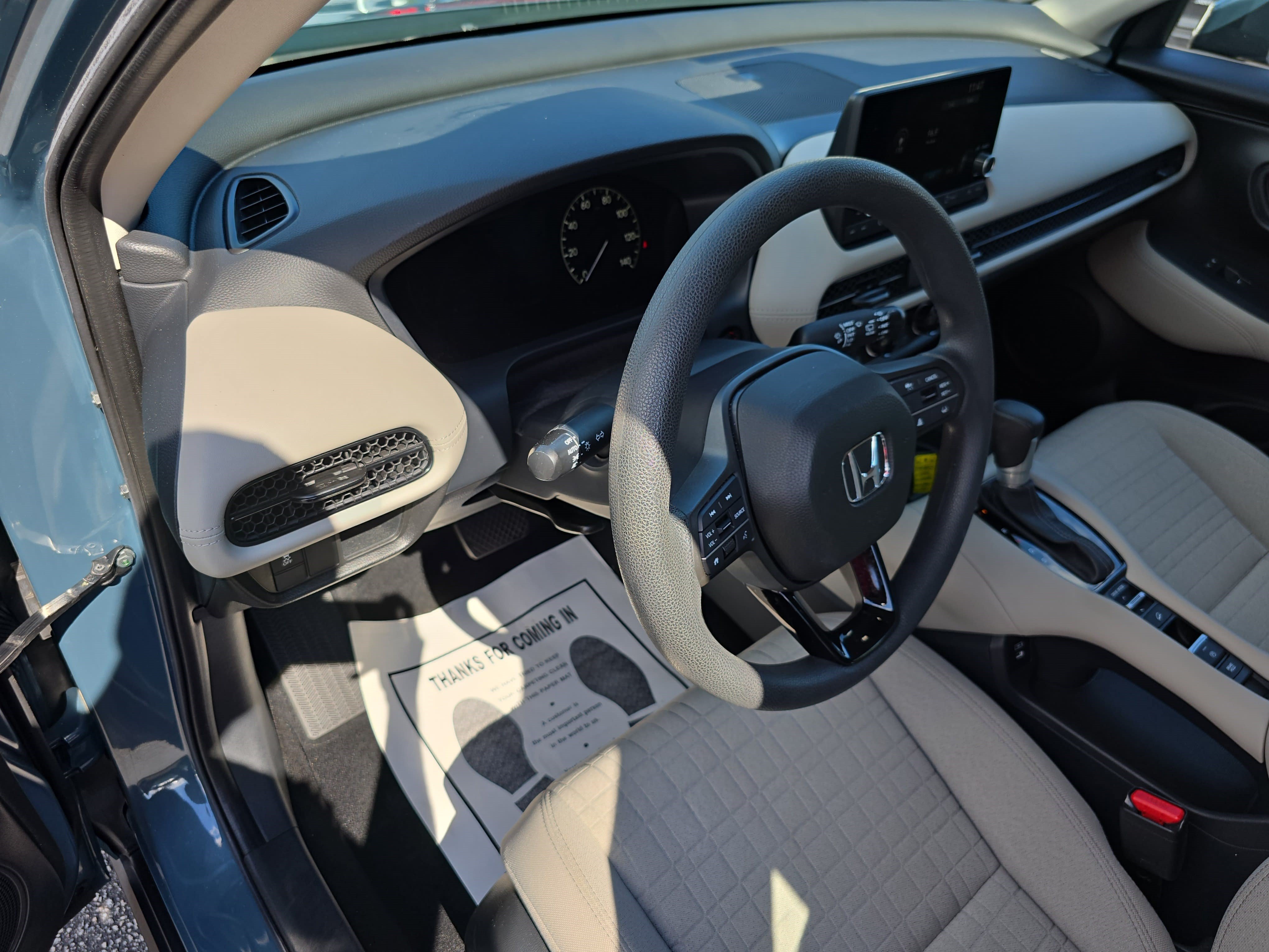 Certified 2025 Honda HR-V LX image 15