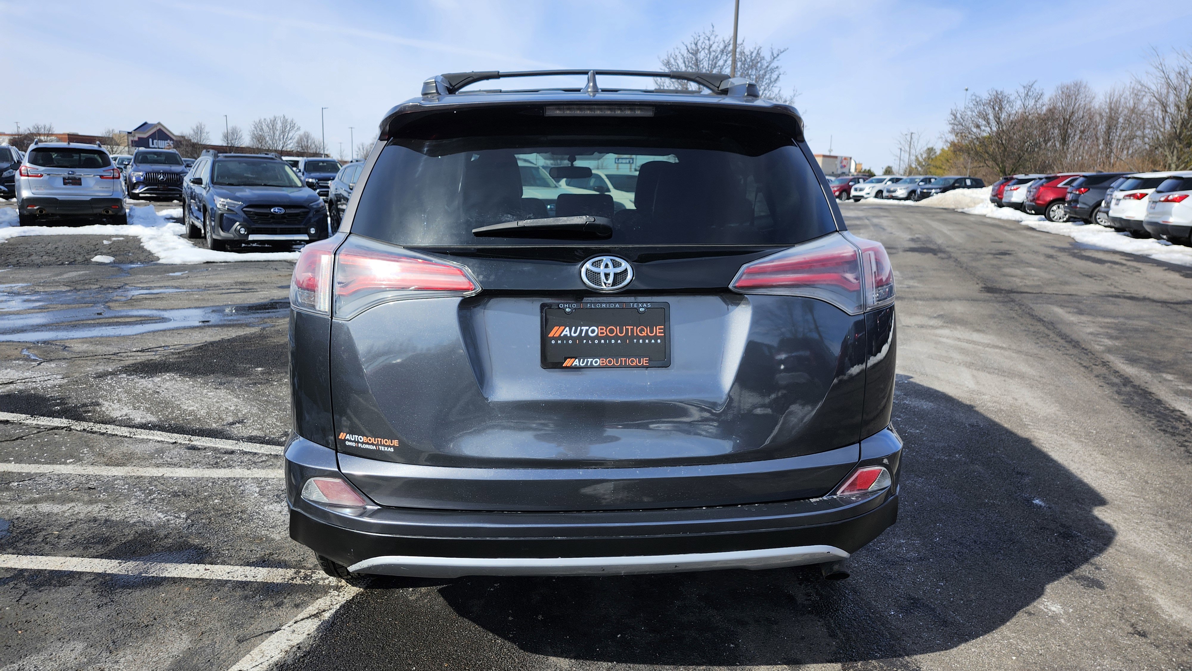 Used 2016 Toyota RAV4 SE image 15
