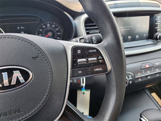 Used 2019 Kia Sorento LX image 12