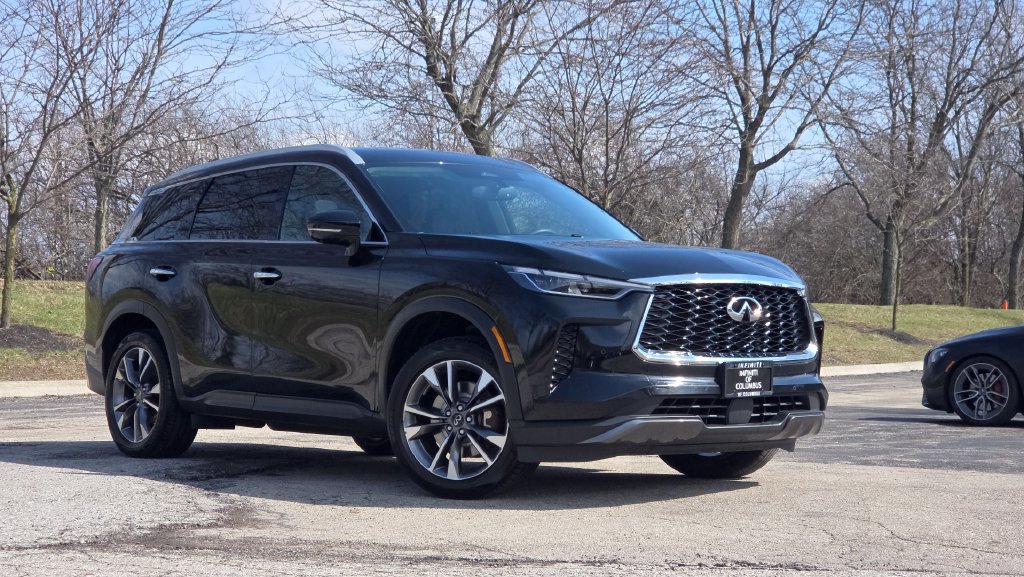 Used 2022 INFINITI QX60 Luxe AWD/4WD image 2