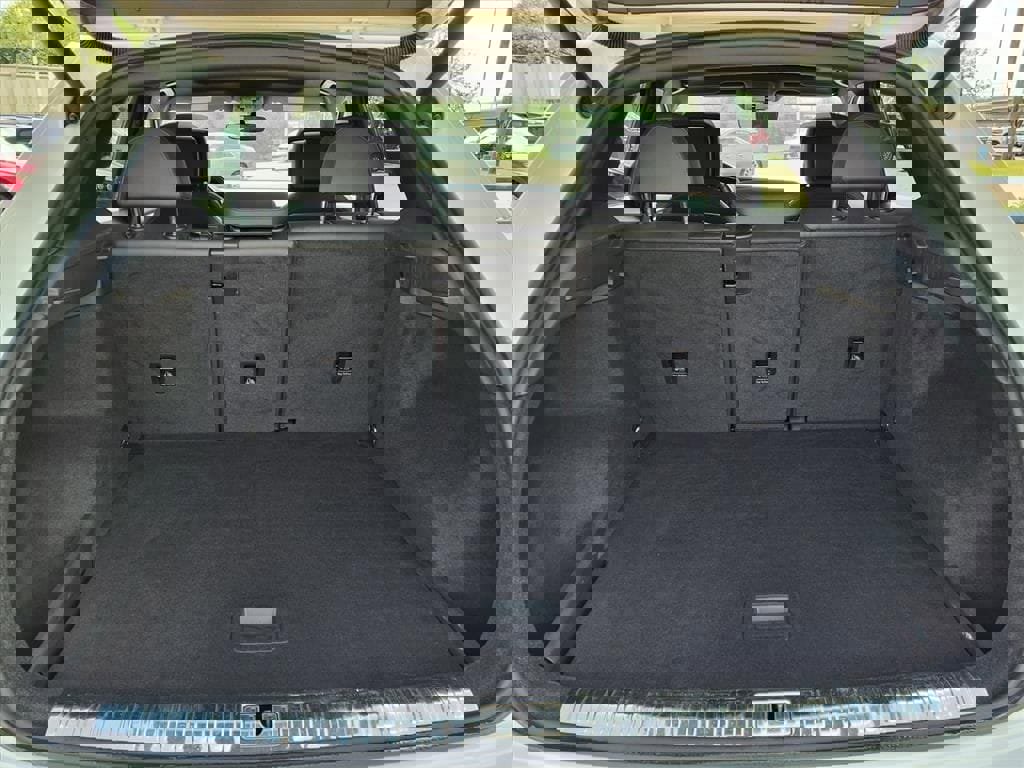 Used 2019 Audi Q3 2.0T Premium w/ Convenience Package image 13