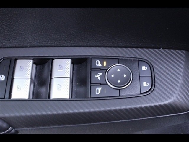 Used 2023 Mitsubishi Outlander SEL image 16