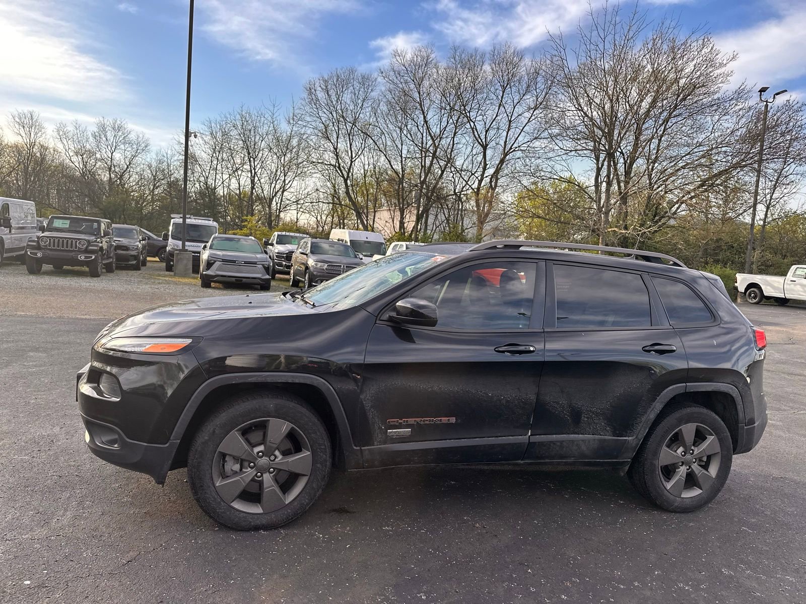 Used 2016 Jeep Cherokee 75th Anniversary image 1