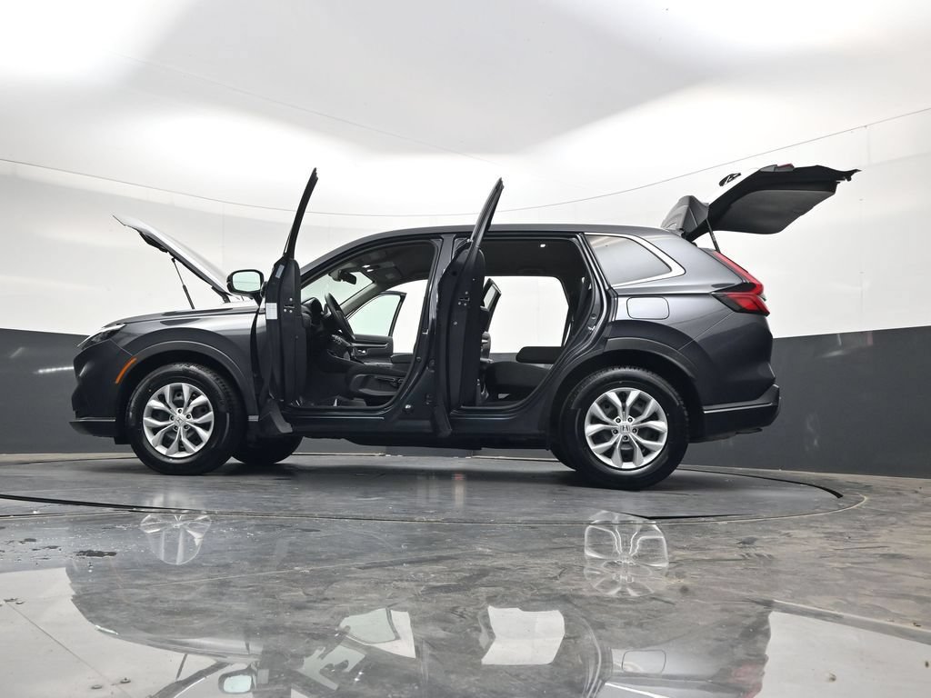 Used 2025 Honda CR-V LX image 41