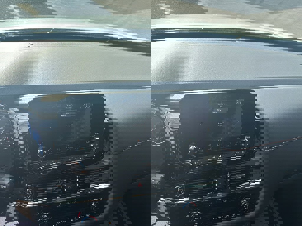 Used 2023 Nissan Pathfinder Rock Creek image 9