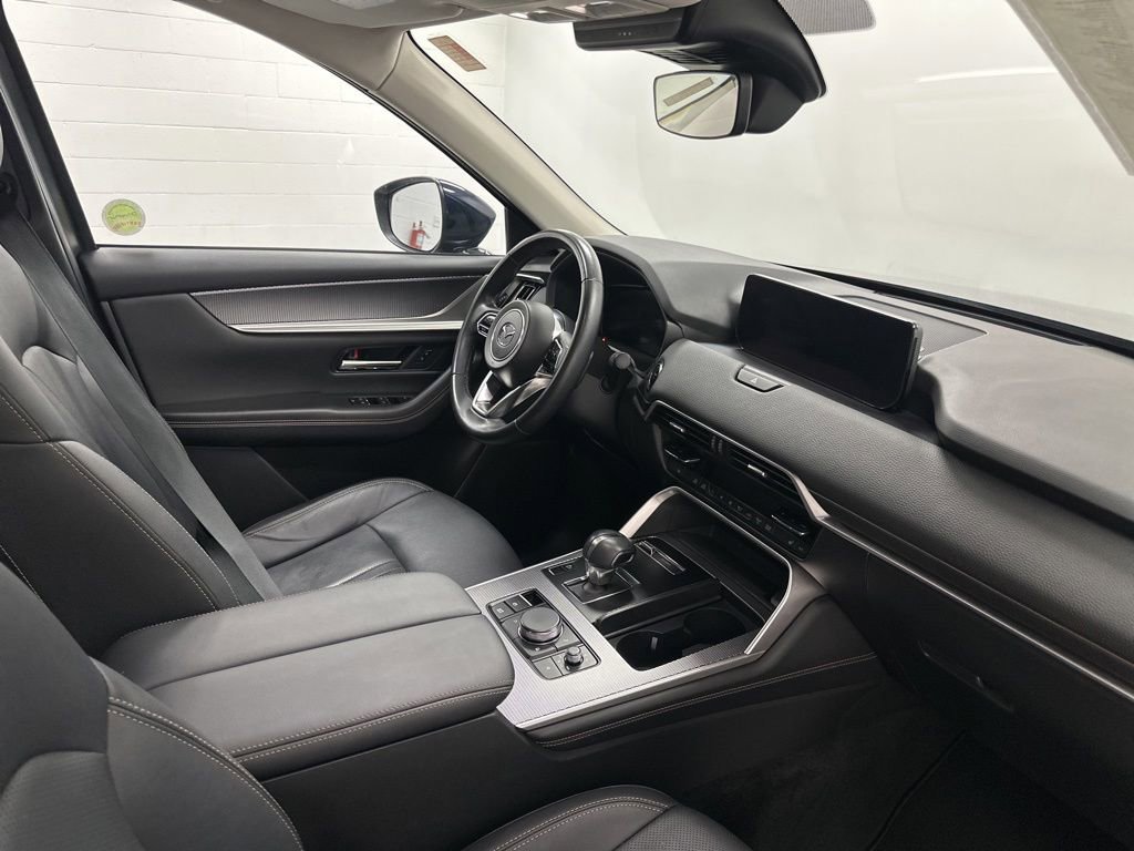 Certified 2024 MAZDA CX-90 Plug-In Hybrid w/ Preferred AWD/4WD image 28