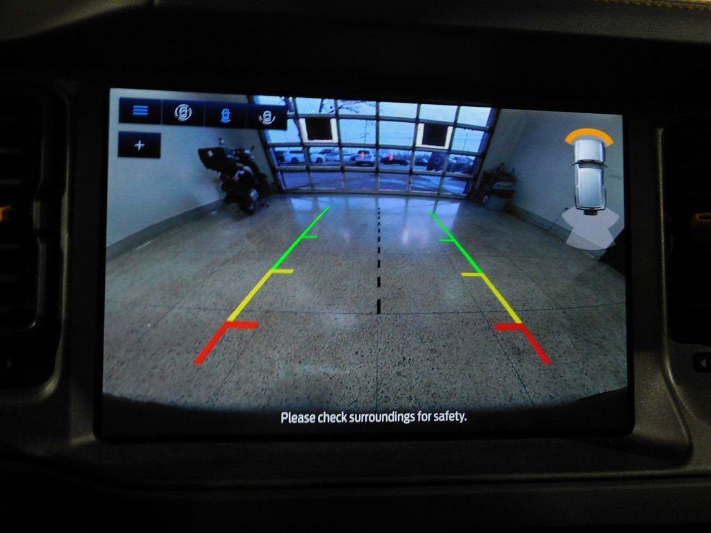 Used 2024 Ford Bronco Badlands image 56