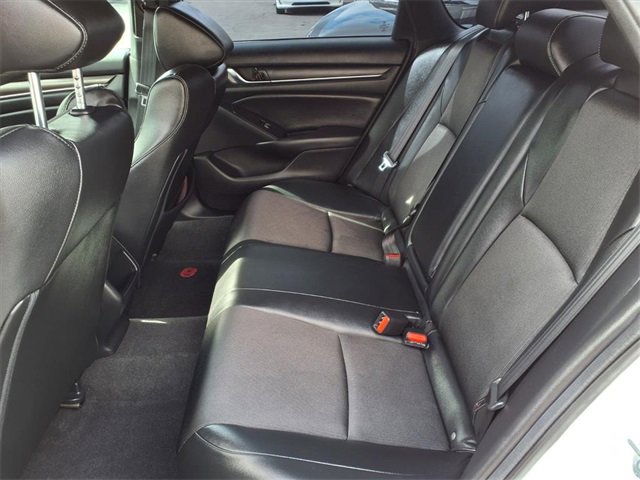 Used 2022 Honda Accord Sport image 9