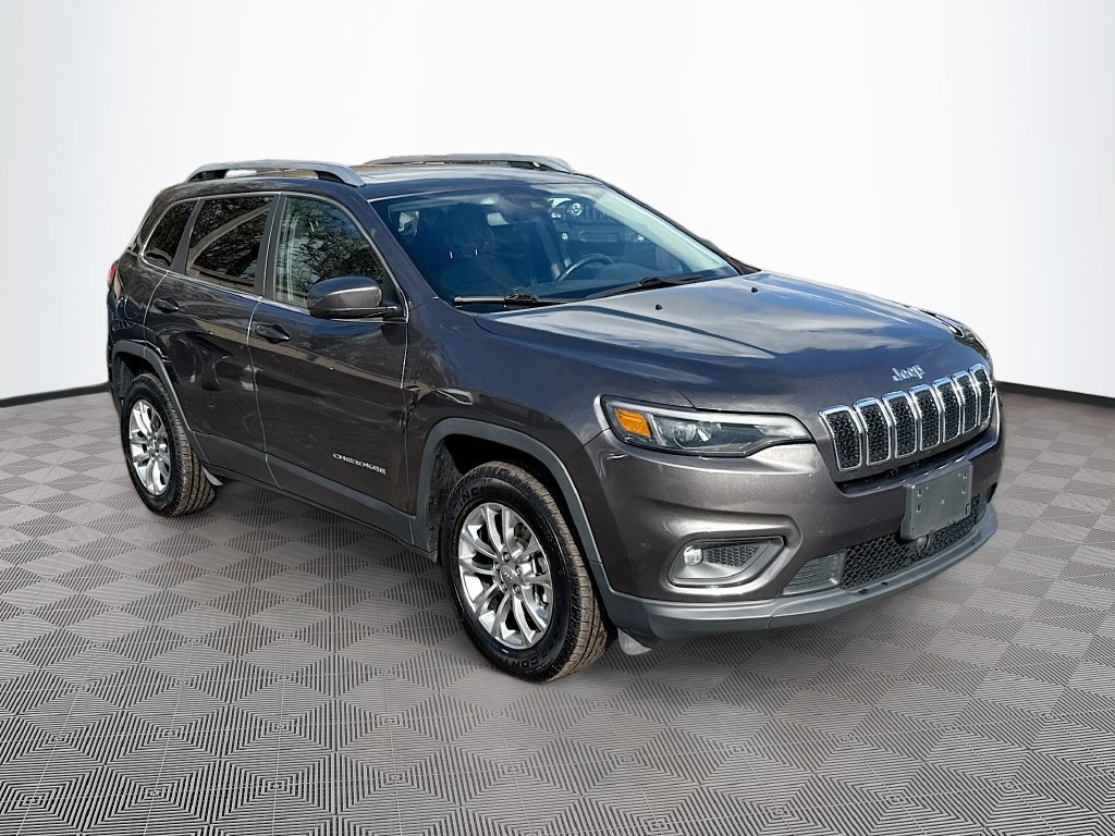 Used 2021 Jeep Cherokee Latitude Lux w/ Sun & Sound Group AWD/4WD image 4