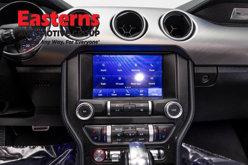 Used 2022 Ford Mustang Premium RWD image 11