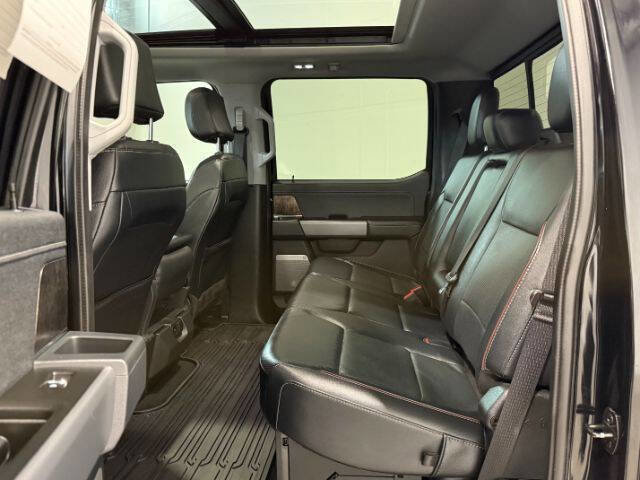 Used 2023 Ford F250 Lariat w/ Tow Technology Package image 14