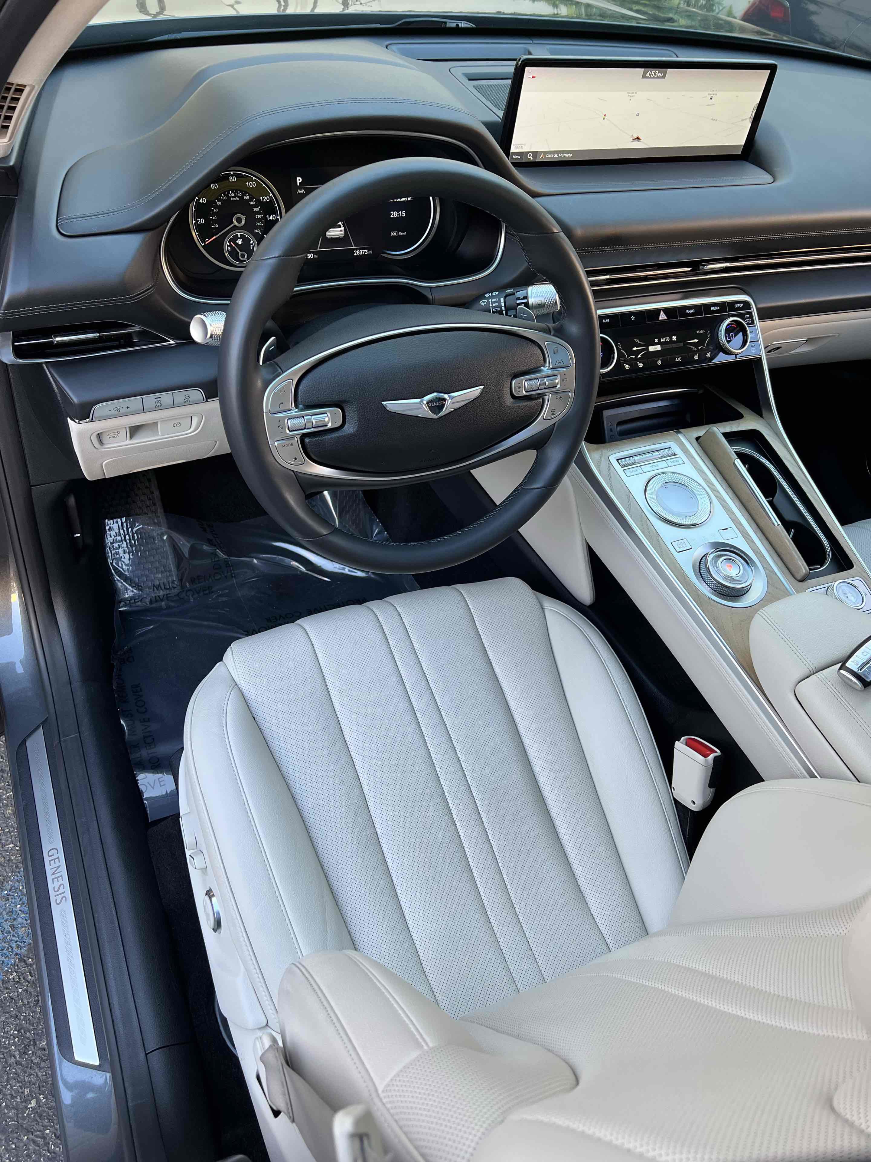 Used 2022 Genesis GV80 2.5T w/ Advanced Package 03 image 27