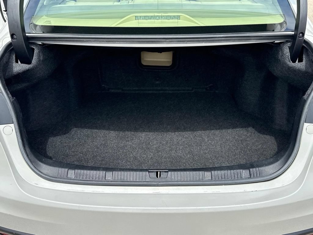 Used 2015 Toyota Avalon XLE FWD image 5