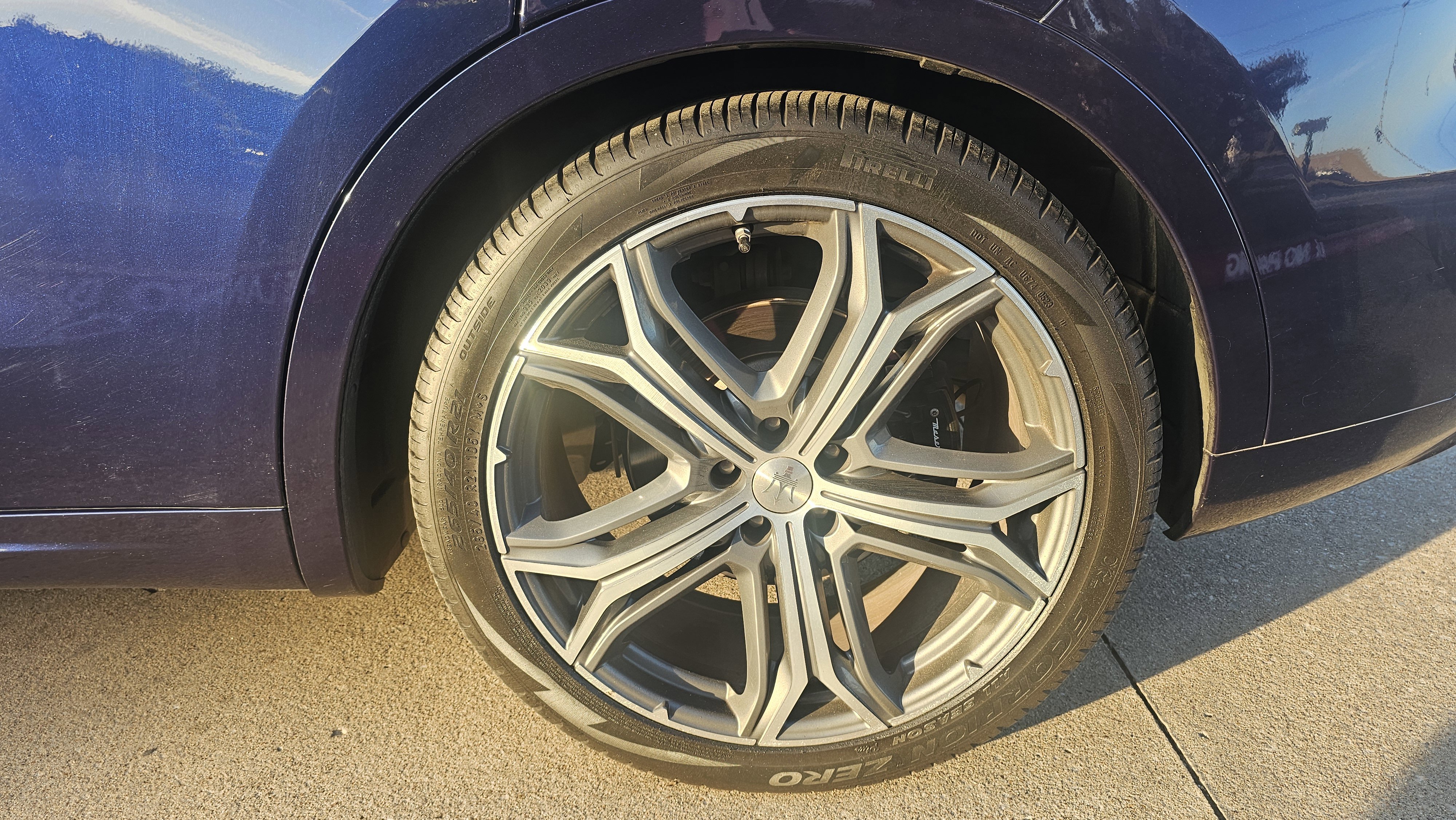 Used 2019 Maserati Levante GranLusso image 17