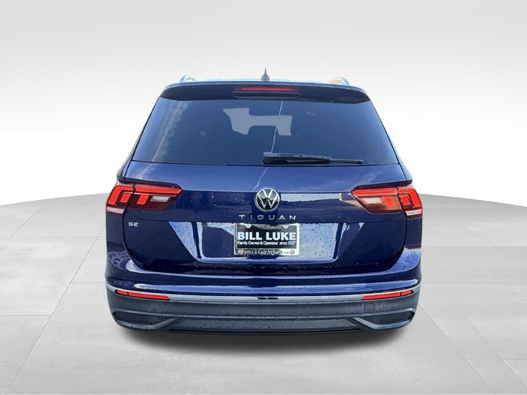 Used 2023 Volkswagen Tiguan SE FWD image 6