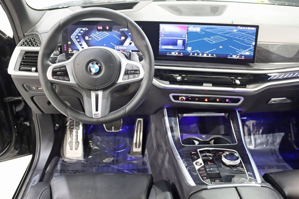 Used 2024 BMW X5 M60i image 15