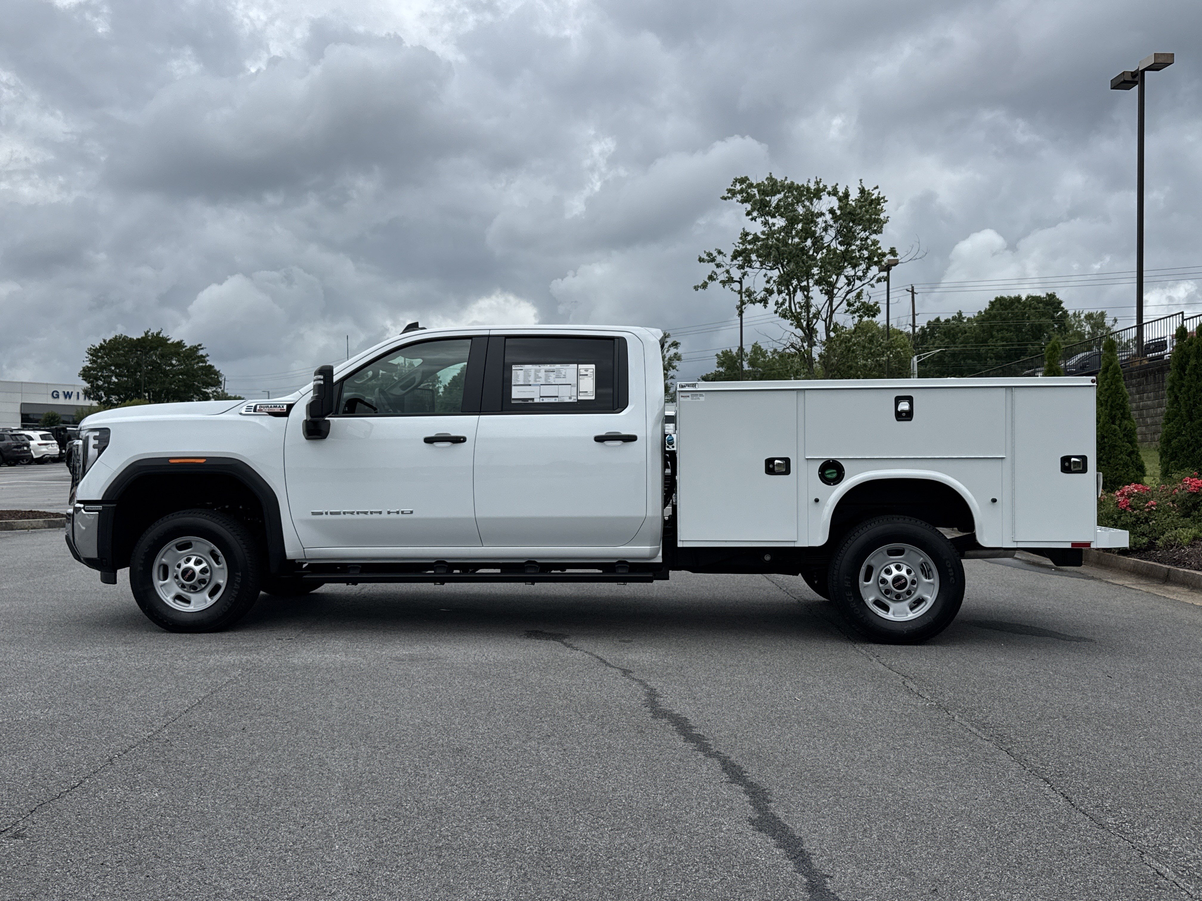 New 2026 GMC Sierra 2500 Pro w/ Convenience Package AWD/4WD image 7