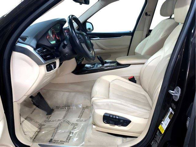 Used 2015 BMW X5 xDrive50i AWD/4WD image 18