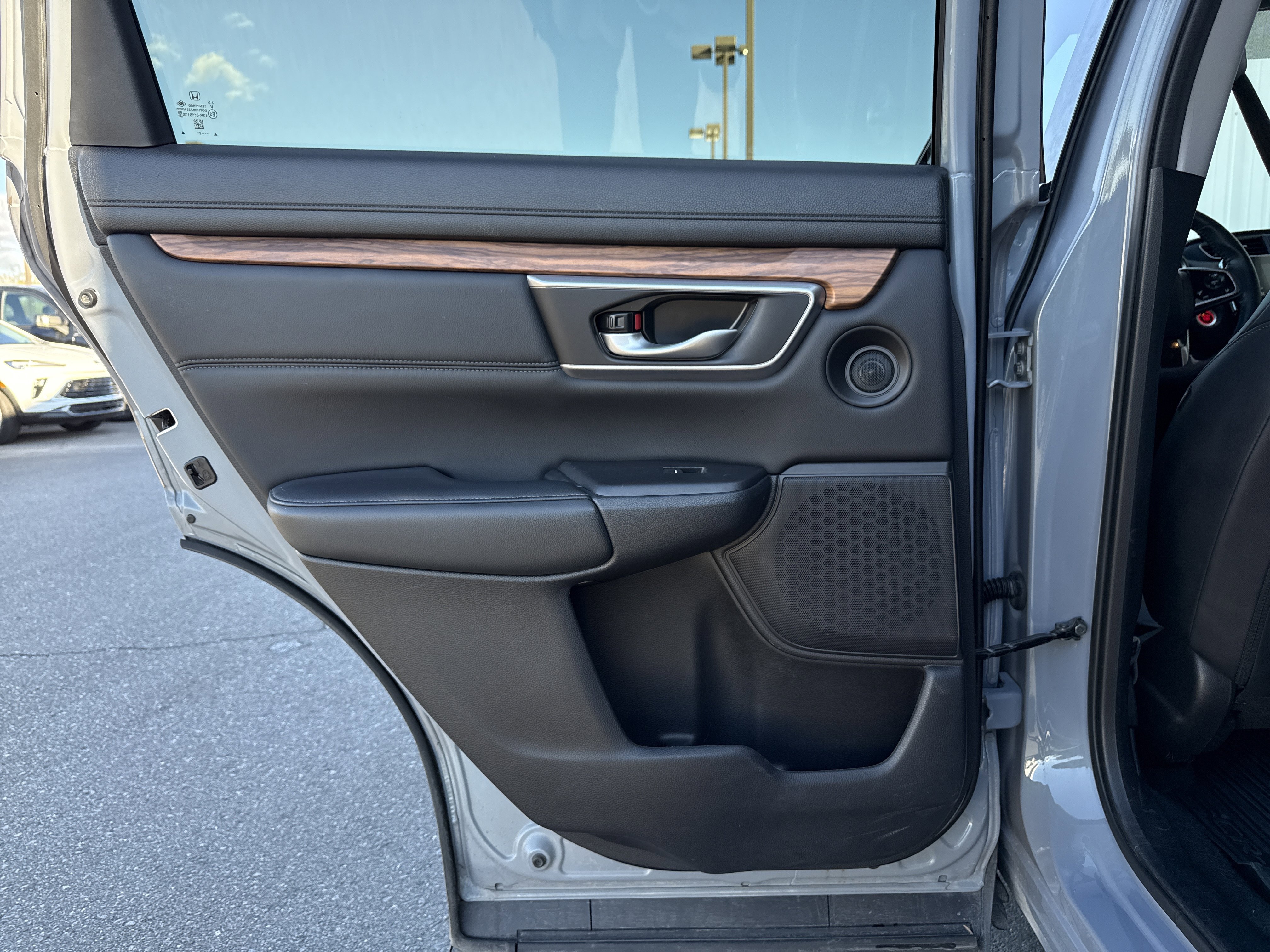 Used 2021 Honda CR-V Touring image 22