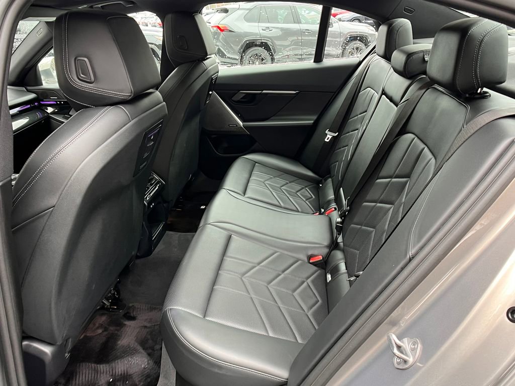 Used 2024 BMW 530i xDrive w/ Premium Package image 22