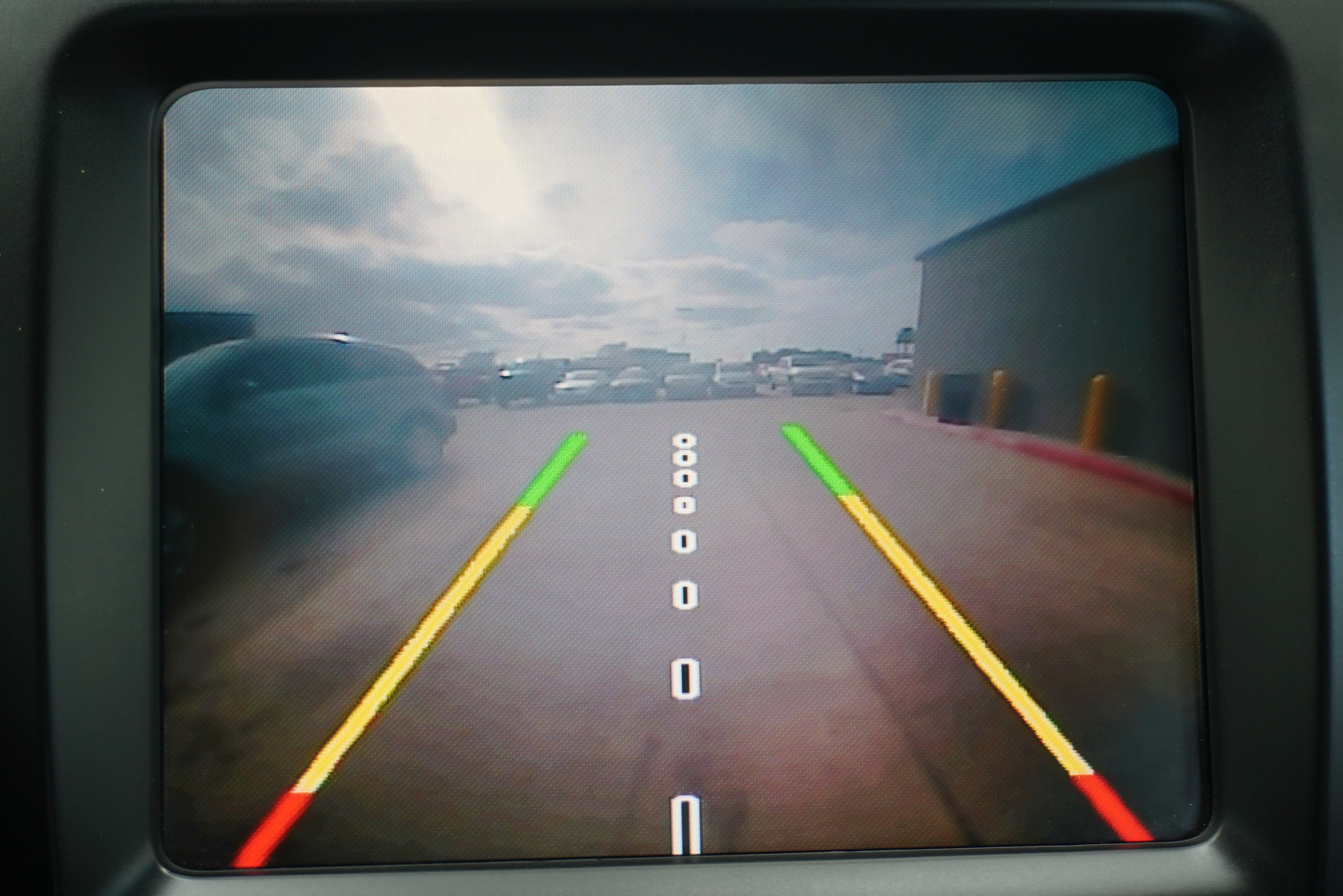 Used 2014 Jeep Cherokee Latitude FWD image 16