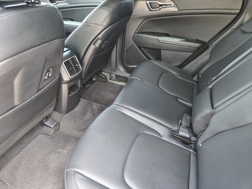 Certified 2023 Kia Sportage SX FWD image 30
