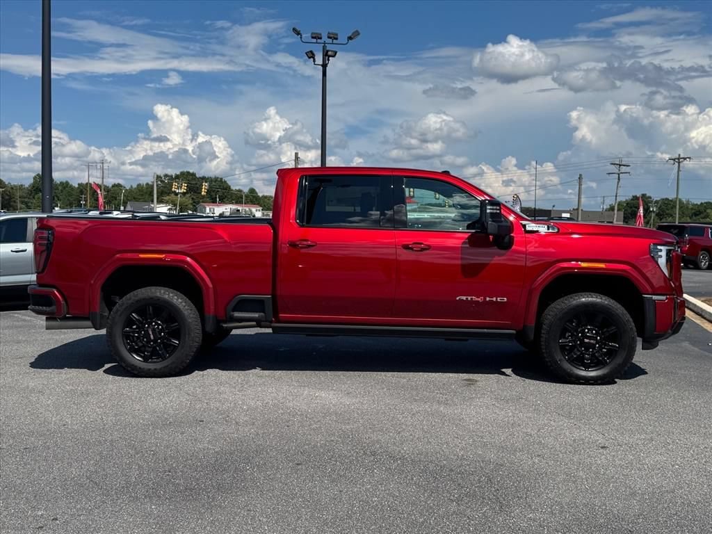 Used 2024 GMC Sierra 2500 AT4 w/ AT4 Premium Plus Package AWD/4WD image 2
