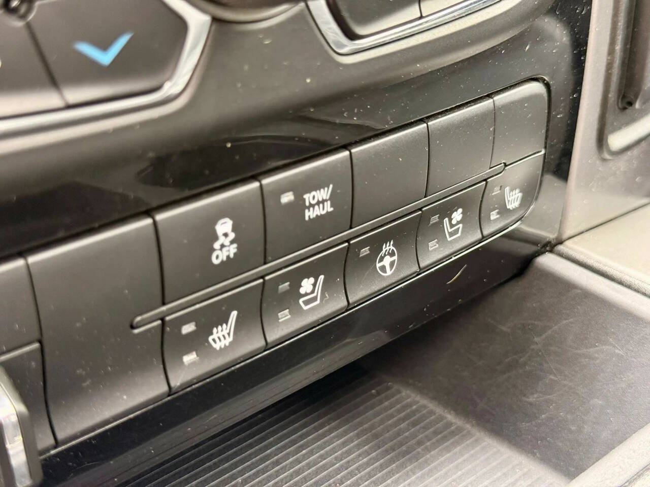 Used 2017 RAM 1500 Sport AWD/4WD image 15