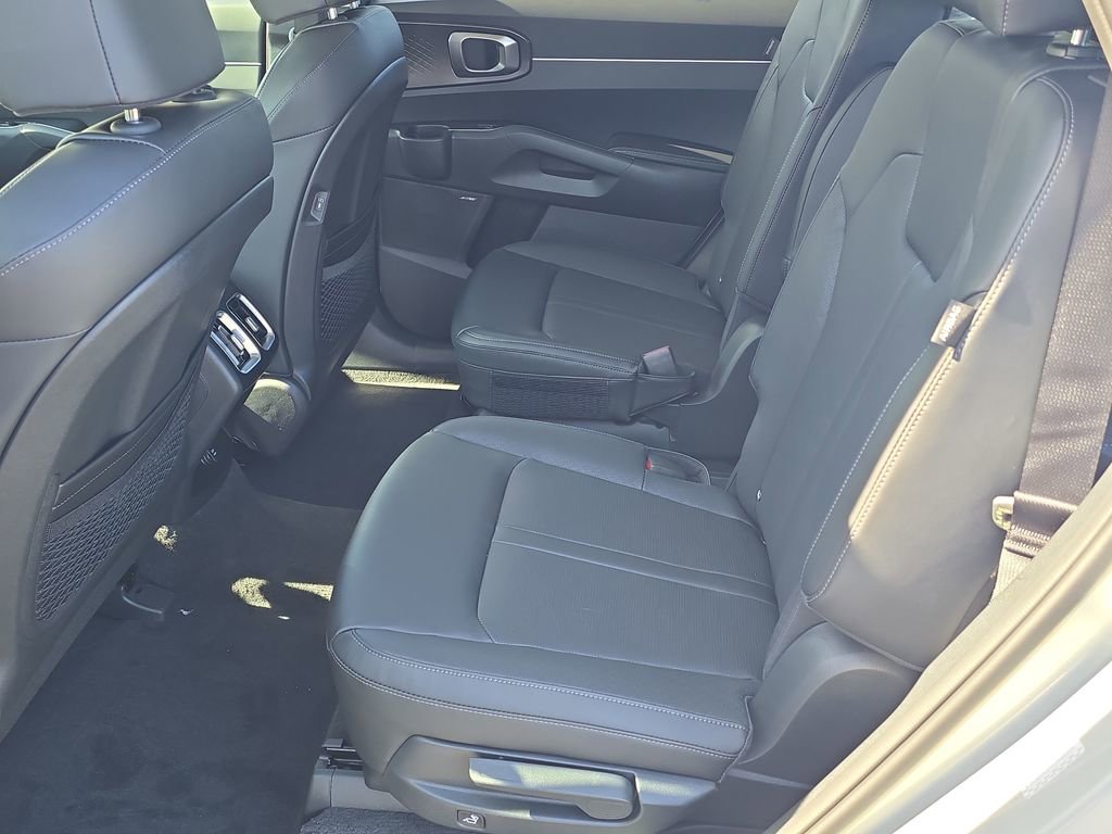 New 2026 Kia Sorento EX w/ EX Premium Package FWD image 19