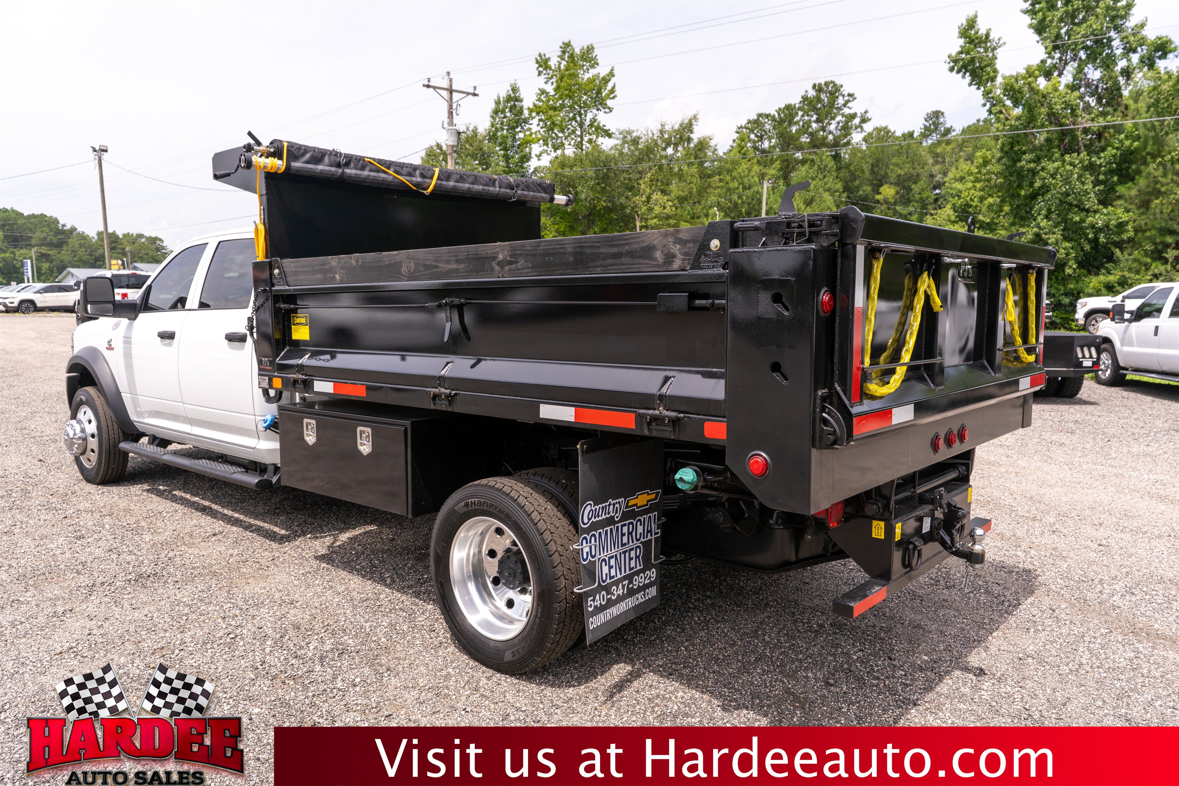 Used 2025 RAM 5500 Tradesman w/ Safety Group AWD/4WD image 3