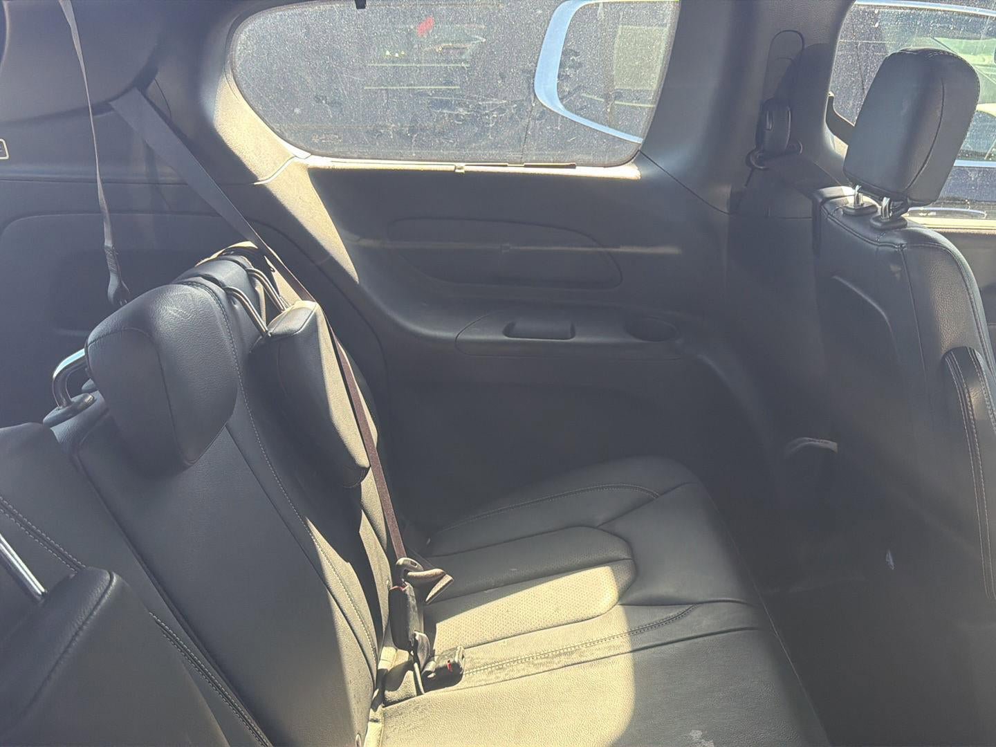 Used 2020 Chrysler Pacifica Touring-L FWD image 10