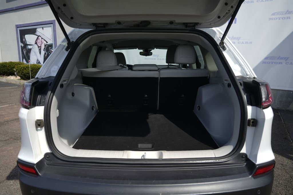 Used 2021 Jeep Cherokee Latitude Plus image 15