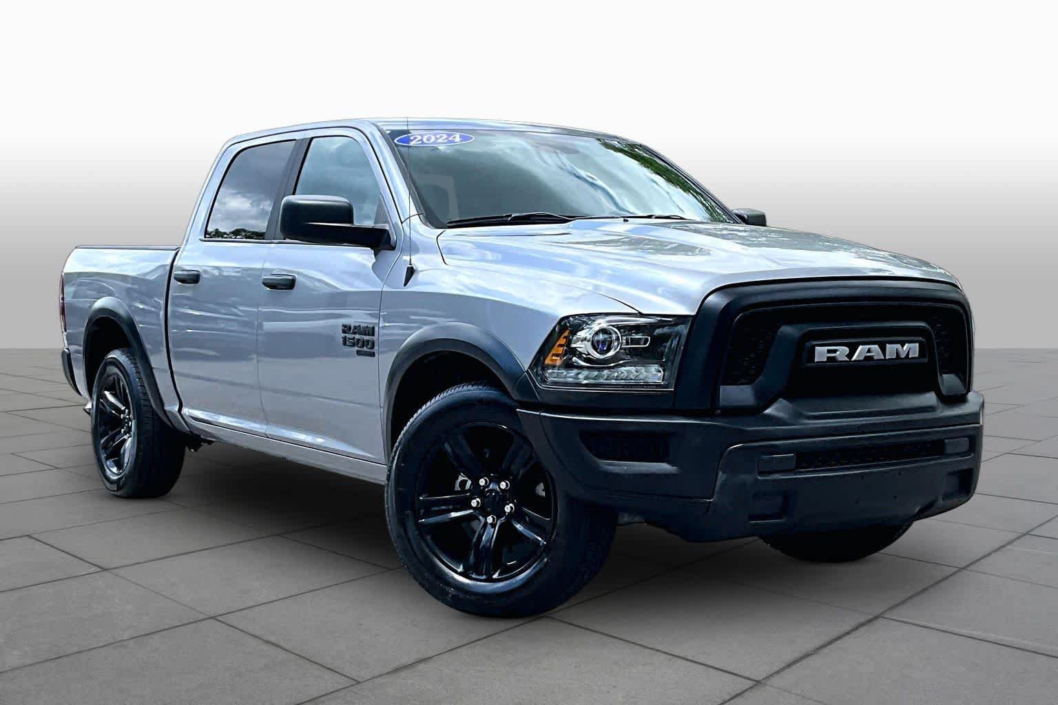 Used 2024 RAM 1500 Warlock RWD image 3