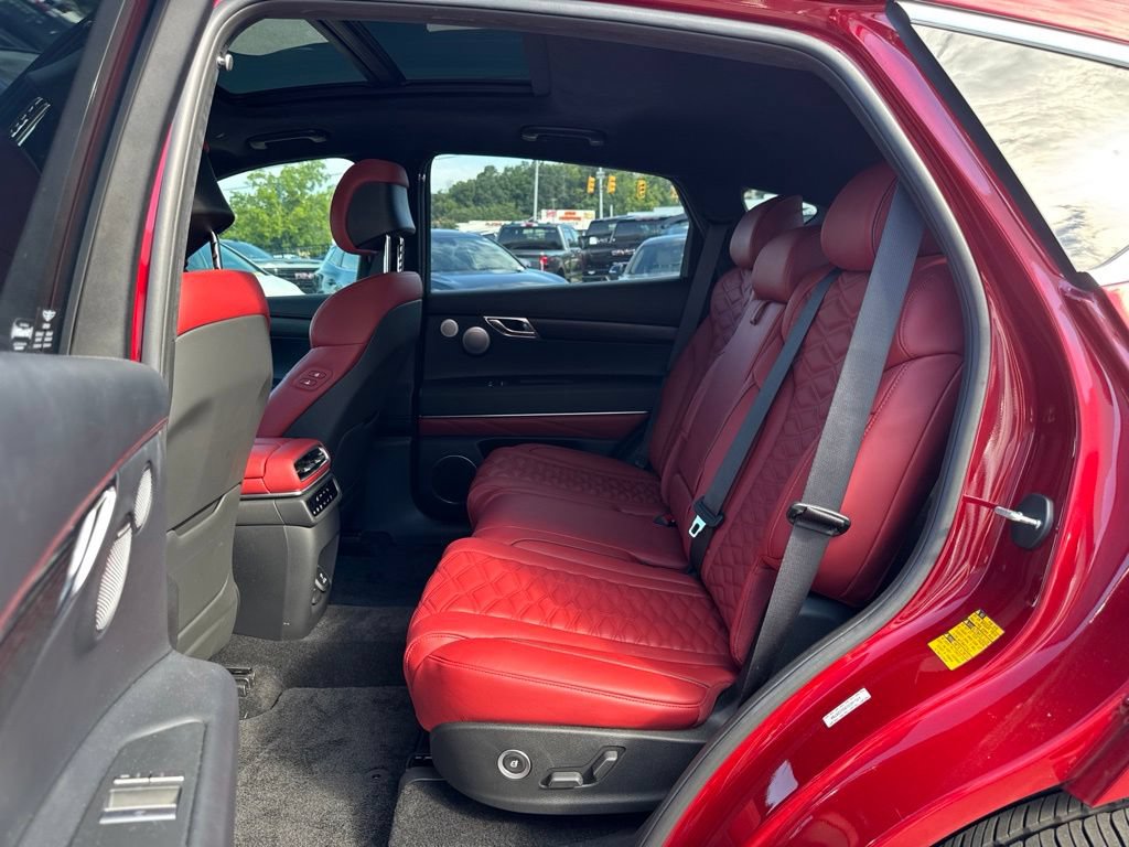 Used 2025 Genesis GV80 3.5T AWD/4WD image 22